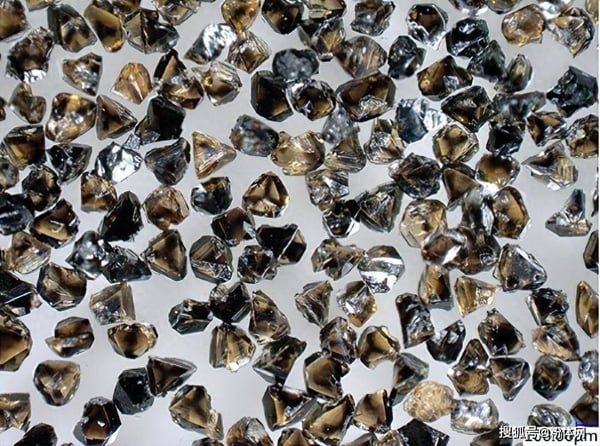 Nuevos avances en la familia del nitruro de boro